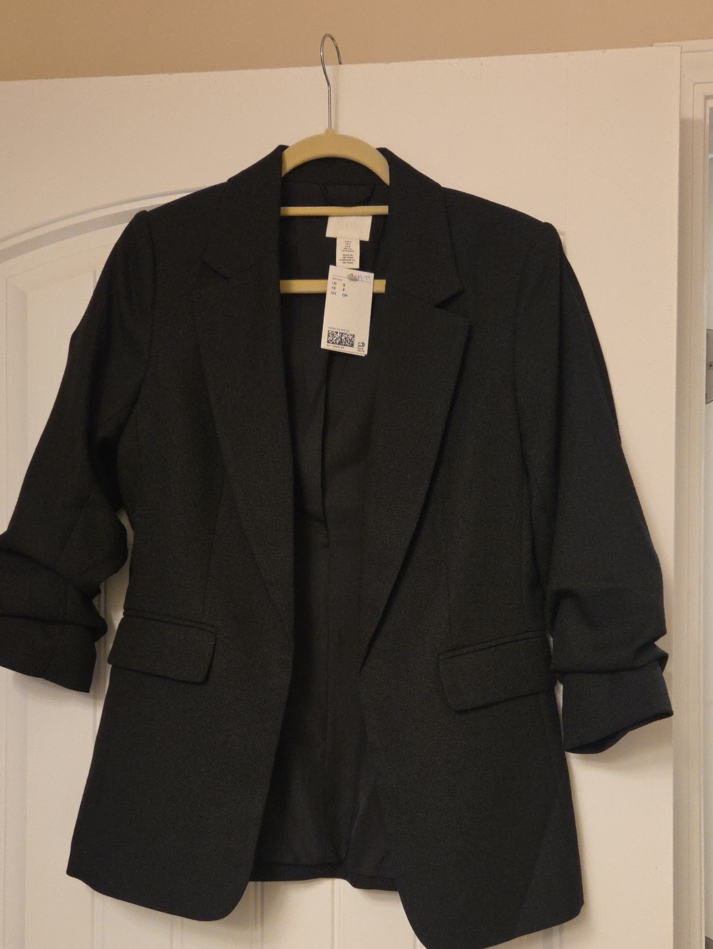 H&M Black Tailored Blazer with Ruched Sleeves